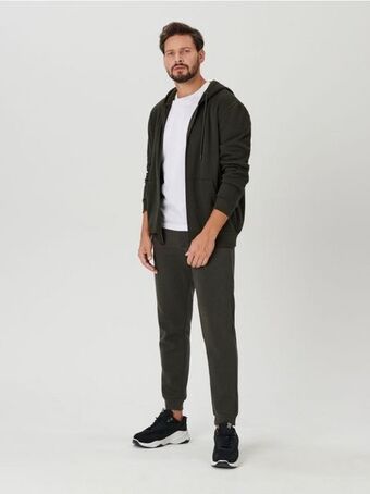 Sinsay Spodnie dresowe jogger oferta