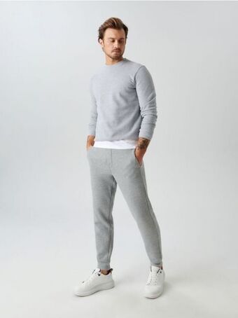 Sinsay Spodnie dresowe jogger oferta