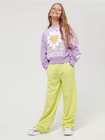 Sinsay Spodnie dresowe oferta