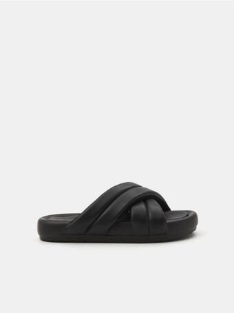 Sinsay Klapki oferta