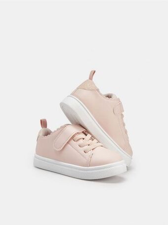 Sinsay Trampki oferta