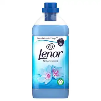 Selgros Lenor płyn do płukania tkanin spring awakening 49 prań, 1.23l oferta