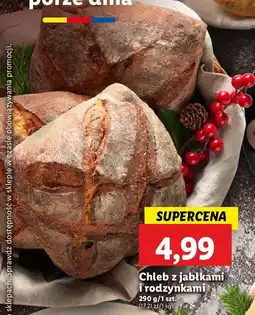 Chleb z jabłkami i rodzynkami