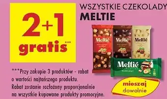 Biedronka Czekolada mleczna z kruszonymi orzechami laskowymi Meltie oferta