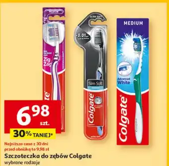 Auchan Szczoteczka do zębów medium Colgate Advanced White oferta