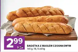 Bagietka z masłem czosnkowym