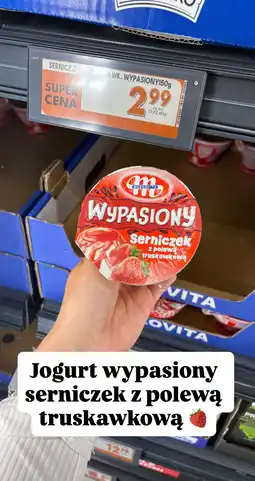Biedronka Jogurt wypasiony serniczek z polewą truskawkową Mlekovita oferta