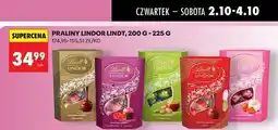 Biedronka Bombonierka strawberries & cream Lindt Lindor oferta