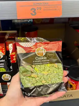 Biedronka Ciasteczka o smaku matcha/mango Asia Flavours oferta