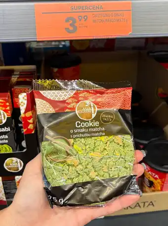 Biedronka Ciasteczka o smaku matcha/mango Asia Flavours oferta