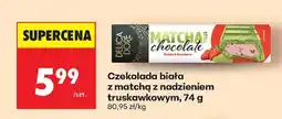 Biedronka Czekolada biała z matchą z nadzieniem truskawkowym, 74 g oferta
