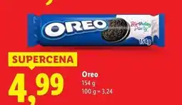 Lidl Ciastka birthday party kakaowe z nadzieniem o smaku karmelowym i kolorowymi płatkami Oreo oferta