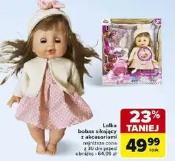 Carrefour Lalka bobas sikający z akcesoriami oferta