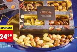 Biedronka Migdały w czekoladzie mlecznej i białej Biedronka oferta