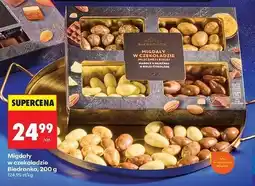 Biedronka Migdały w czekoladzie mlecznej i białej Biedronka oferta