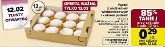 Pączki z nadzieniem wieloowocowym i cukrem pudrem