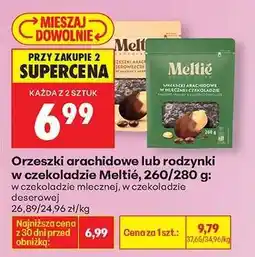 Biedronka Orzeszki arachidowe lub rodzynki w czekoladzie Meltié, 260/280 g oferta