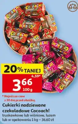 Auchan Cukierki nadziewane czekoladowe Cocoach! truskawkowe lub wiśniowe, luzem lub w opakowaniu oferta