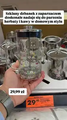Biedronka Szklany dzbanek z zaparzaczem do herbaty lub kawy z nadrukiem oferta