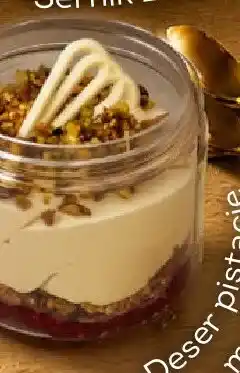 Żabka Deser pistacje z malinami Słodka Pracownia oferta