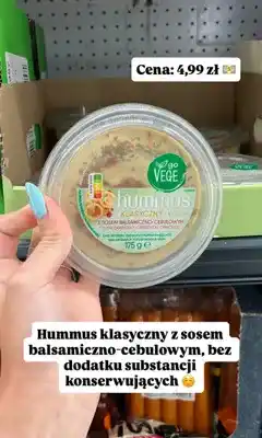 Biedronka Hummus klasyczny z sosem balsamiczno-cebulowym Go Vege oferta