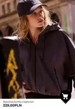 Bershka Nylonowa kurtka z kapturem oferta