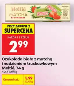 Biedronka Czekolada biała z matchą i nadzieniem truskawkowym Meltié oferta