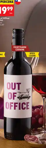 Biedronka Wino Out of Office Merlot oferta