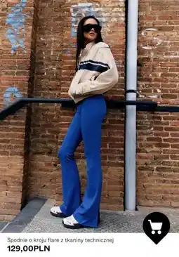 Bershka Spodnie o kroju flare z tkaniny technicznej oferta