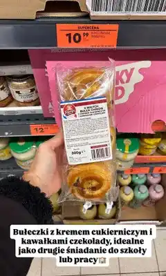 Biedronka Bułki Chinois z kremem cukierniczym i kawałkami czekolady La Fournée Dorée oferta