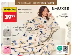 Biedronka Koc z rękawami Smukee 150x180 cm oferta