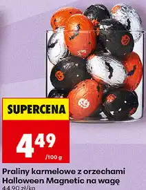 Biedronka Praliny karmelowe z orzechami Halloween Magnetic na wagę oferta