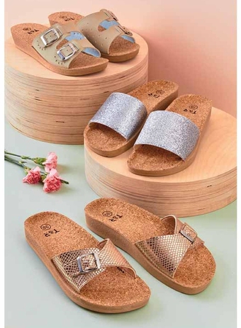Biedronka Klapki Tom&Rose oferta