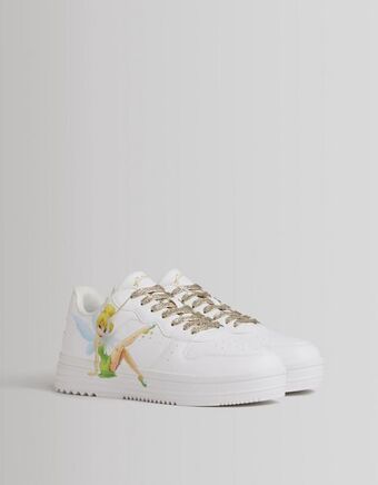 Buty sportowe z dzwoneczkiem