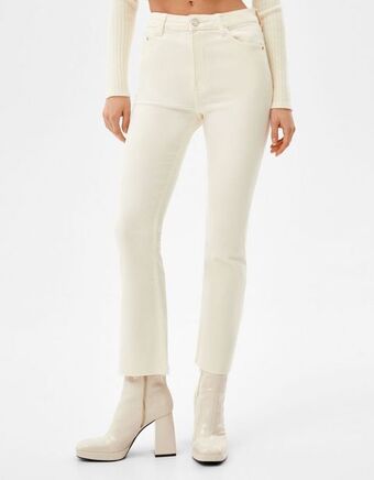 Bershka Spodnie o kroju kick flare z diagonalu oferta