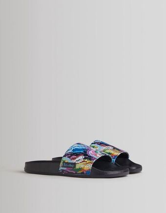 Męskie sandały rick & morty × bershka