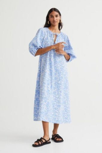H&M Vestido com atilhos promoção