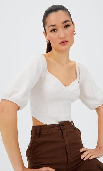 Stradivarius T-shirt tipo corpete com manga balão promoção