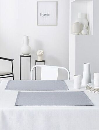 Kiabi Lote de 2 conjuntos de mesa lisos promoção