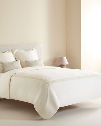 ZARA HOME Capa de edredão pormenor croché promoção
