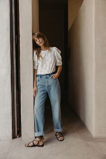 ZARA T-shirt com bordados promoção