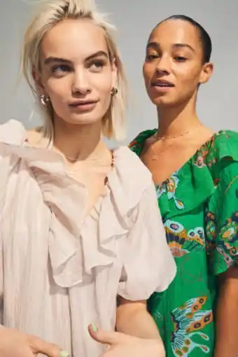 Vestido com decote em v e mangas balão