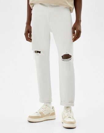 Bershka Jeans loose com rasgões promoção
