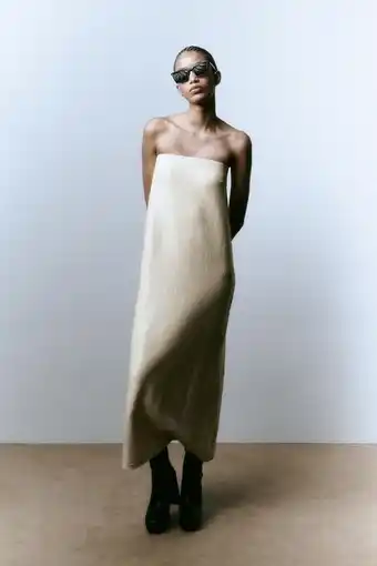 Vestido de malha com lantejoulas