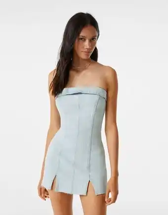 Bershka Vestido de ganga justo com ombro descaído promoção