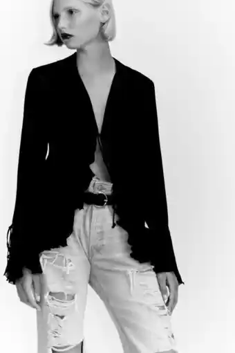 ZARA Blusa semitransparente com folhos promoção
