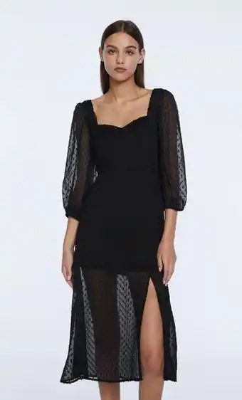Stradivarius Vestido de tule com relevo nas costas e laçadas promoção