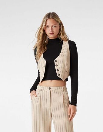 Colete tailored fit com risca diplomática