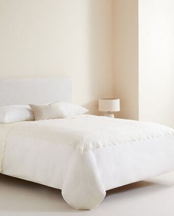 ZARA HOME Capa de edredão com bordados promoção