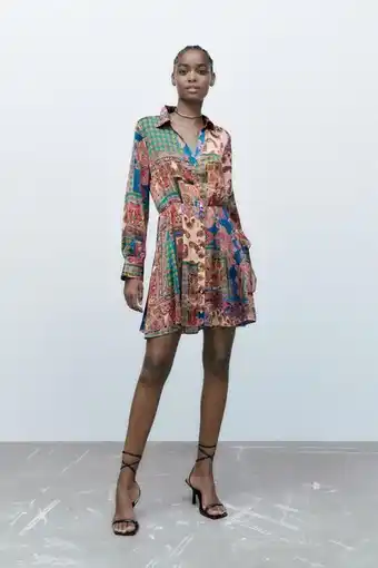 ZARA Vestido estampado com patchwork promoção